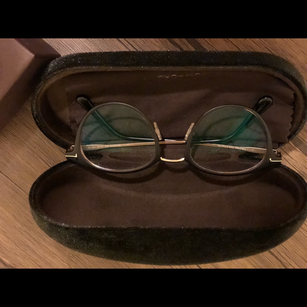Eye Glasses - image 3